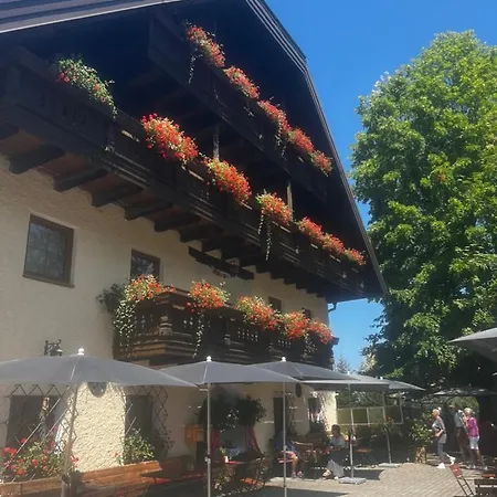 Homestay szállás Berggasthof Mitteregg Am Gaisberg *